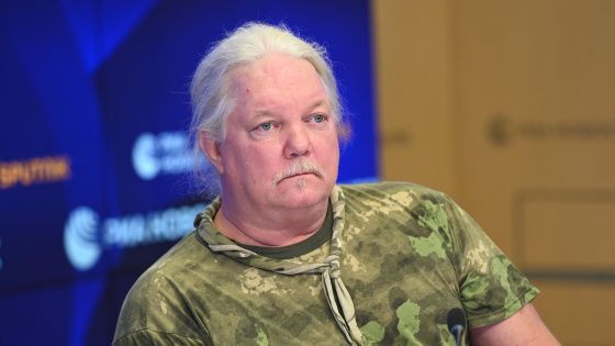 Киселёв призвал расследовать трагедию с военкором Расселом Бентли