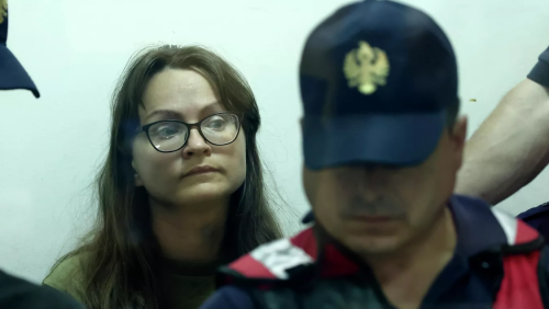 В Албании оставили под стражей российскую фото-блогерашу