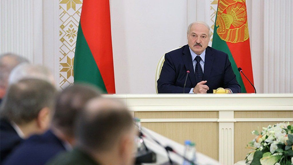 Евросоюз пригрозил Лукашенко персональными санкциями