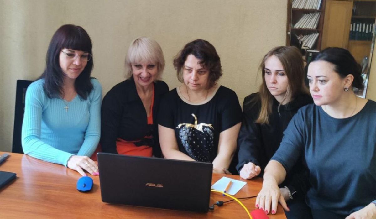 Сотрудники Донецкого музея приняли участие в образовательном семинаре с ГМЗ «Петергоф»