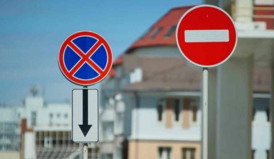 Парковка на нескольких улицах Ростова будет запрещена из-за съемок фильма