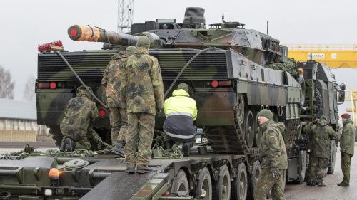 Германия приняла решение об отправке танков «Леопард» на Украину