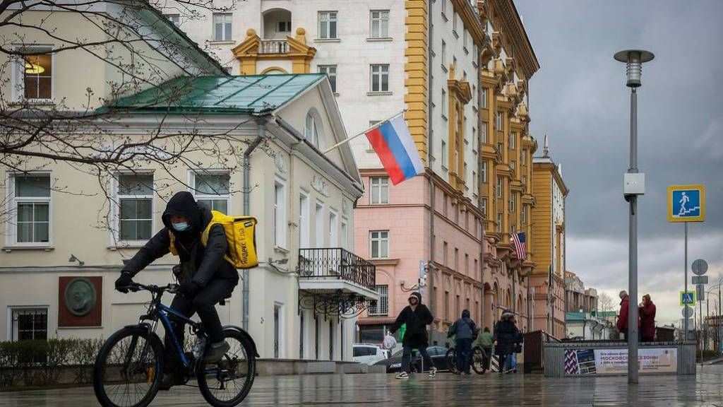 Посольство США перестанет выдавать визы россиянам
