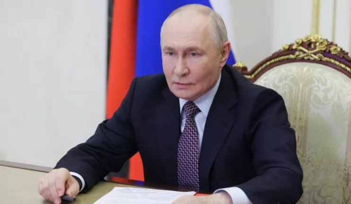 Опрос показал, сколько россиян доверяют Путину