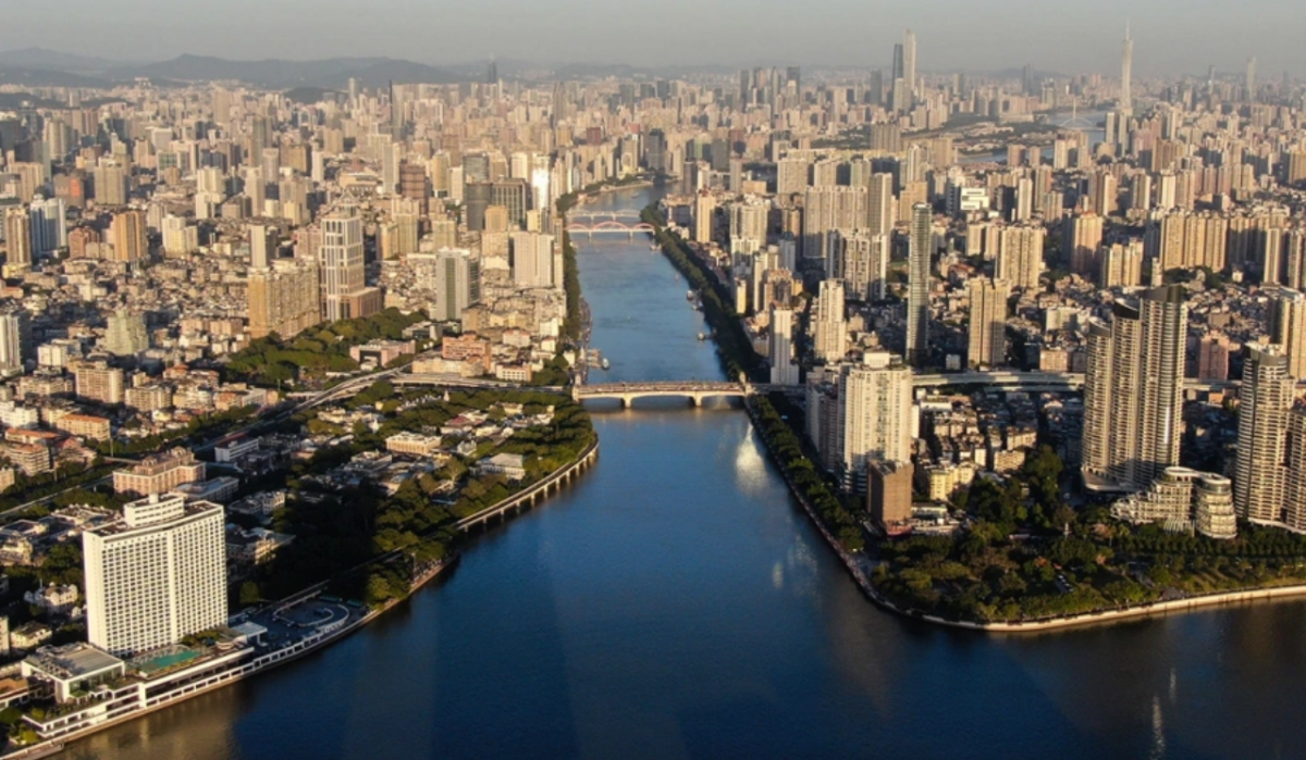 Российские туристы столкнулись с трудностями при регистрации в сервисах Китая