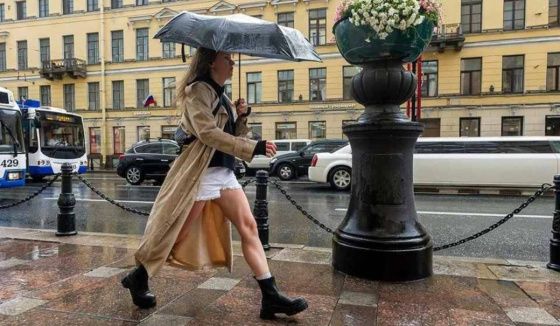 В Петербурге объявлено «жёлтое» предупреждение из-за дождя и грозы