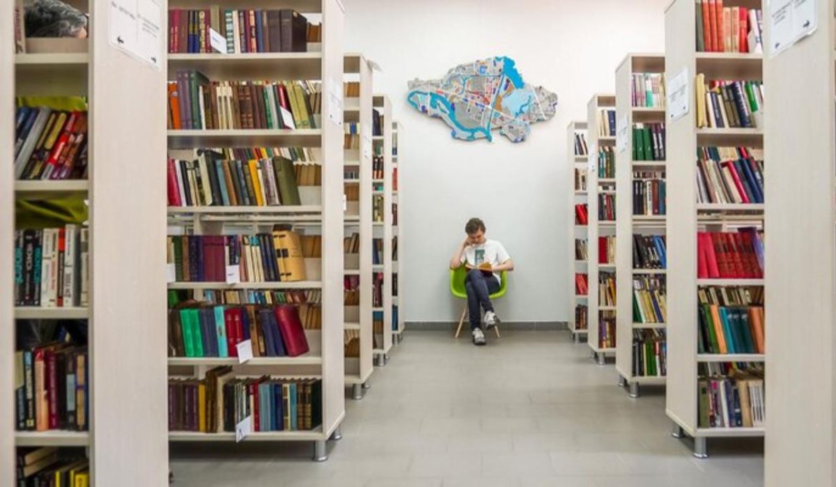 В России увеличили количество категорий граждан, которые получат бесплатный доступ к редким книгам 