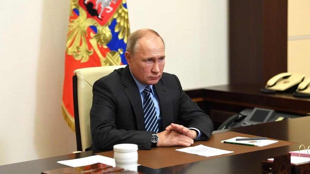 Объяснён кашель Путина во время вчерашнего заседания