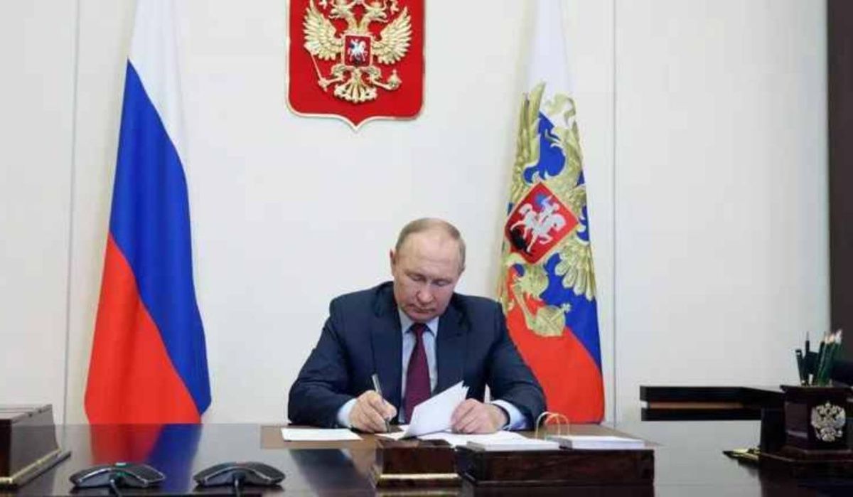 Путин подписал указ об увеличении численности российской армии