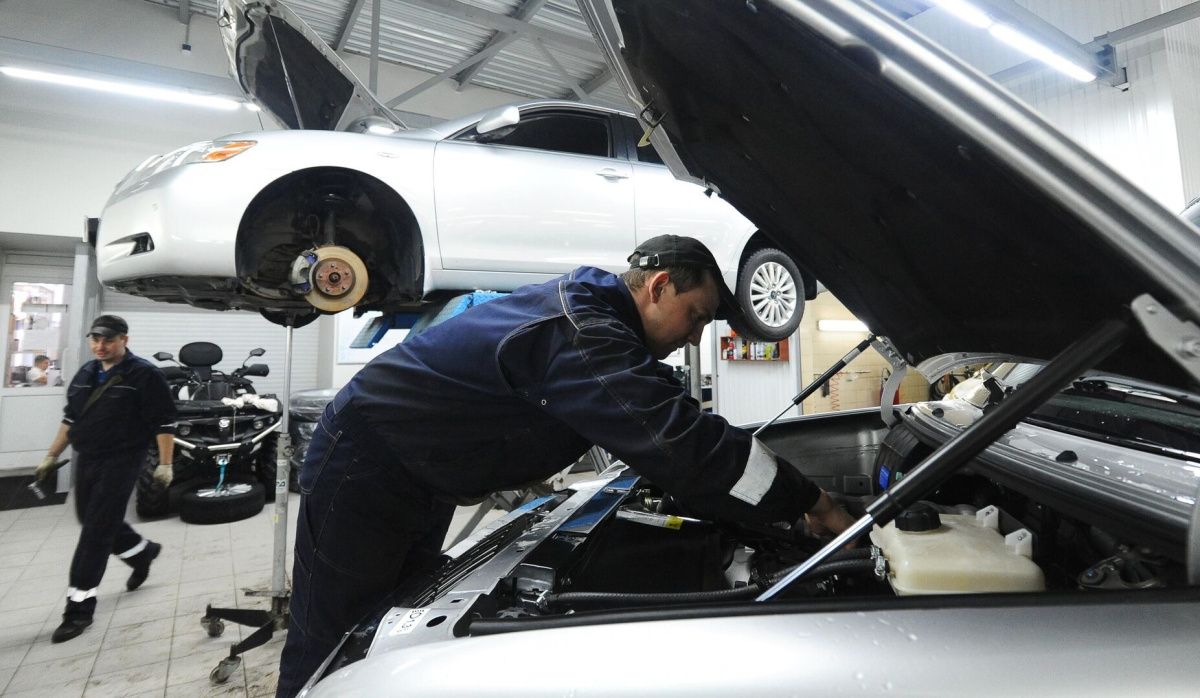 Цены на запчасти для российских авто выросли на 31% за год