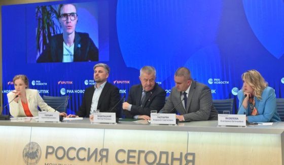 Платформа 19/44: Антон Манихин об укреплении патриотизма через кино среди молодежи