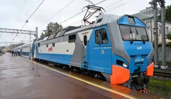 Двухэтажные скоростные поезда начали курсировать из Петербурга до Выборга