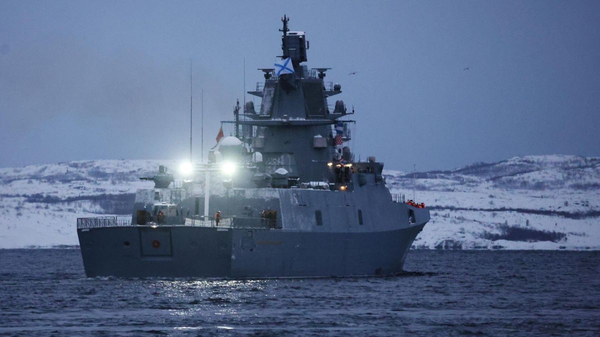 В Аравийском море начались военно-морские учения РФ, Китая и Ирана