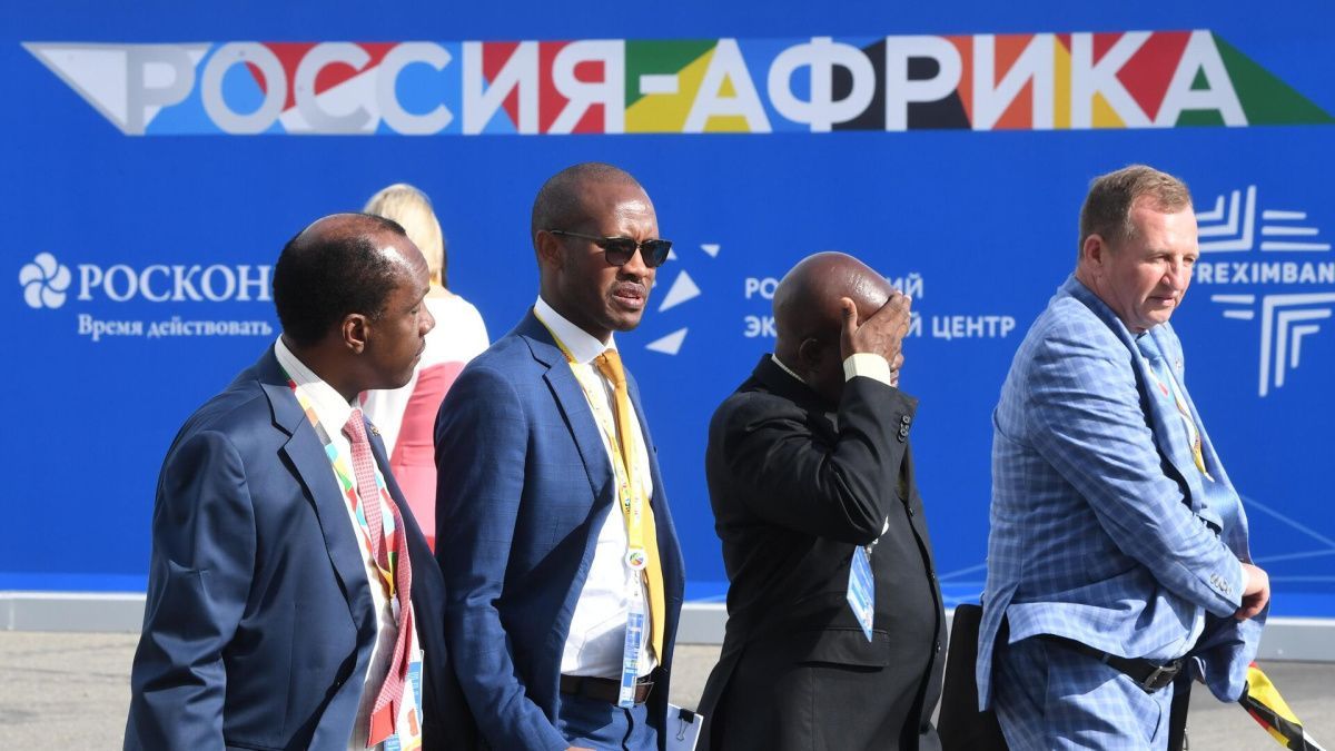 Путин поприветствовал участников форума Россия-Африка