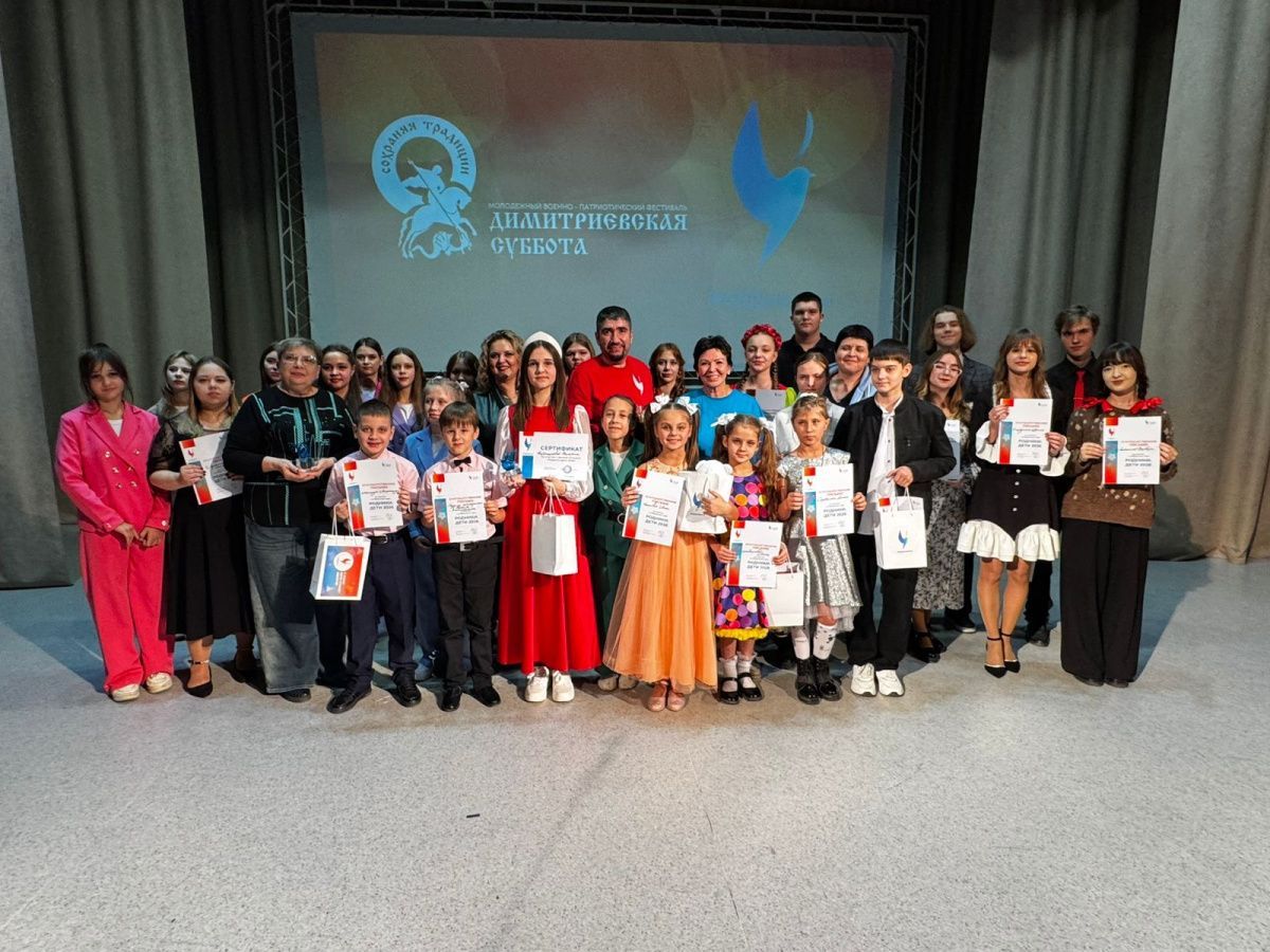 14-летняя солистка из ЛНР вышла в финал конкурса "Родники.Дети"