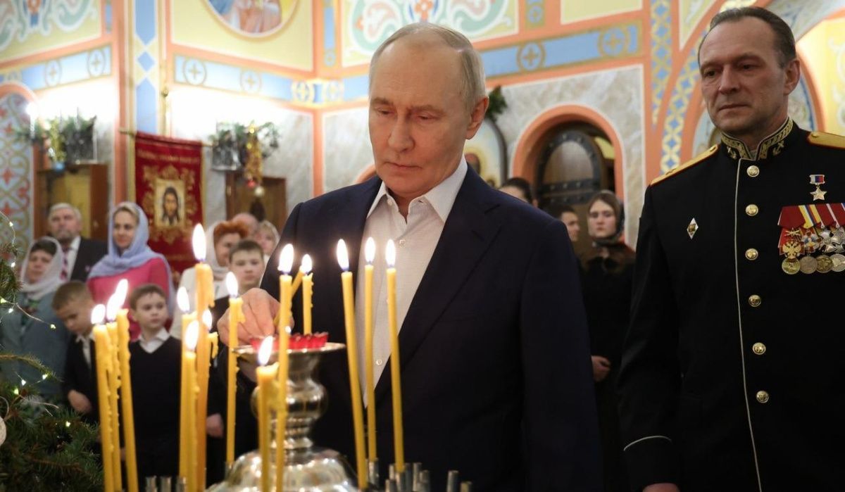 Путин поздравил православных с праздником Рождества Христова