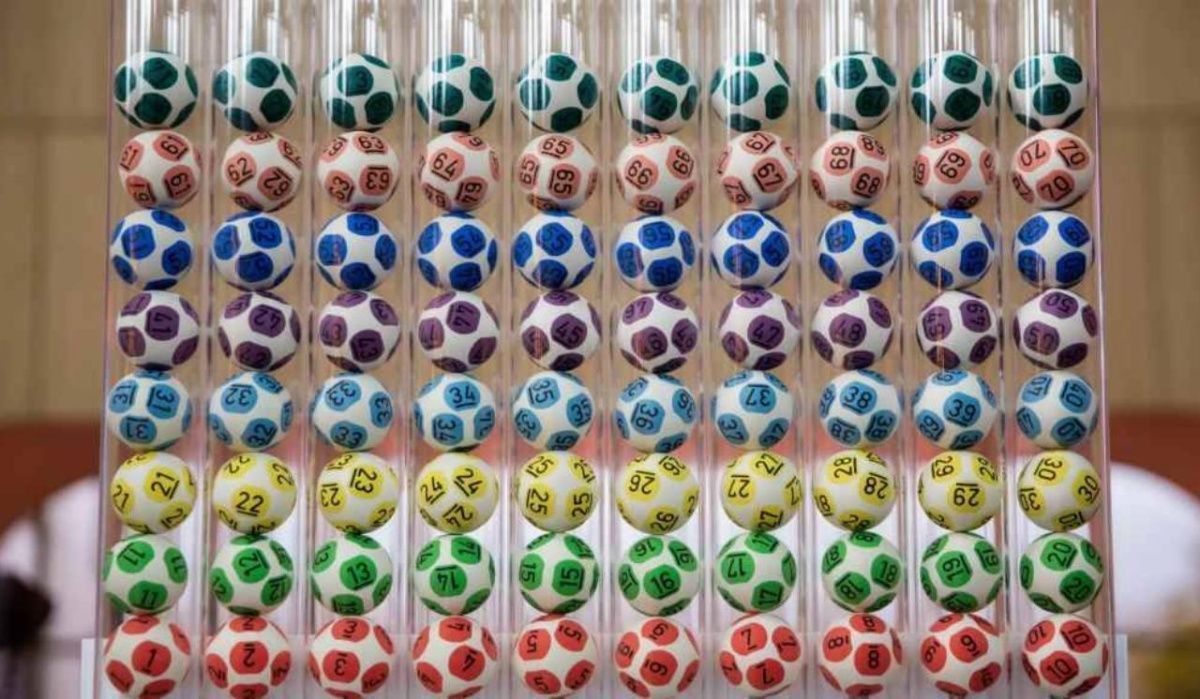 Миллионеры лотереи раскрыли свои счастливые числа
