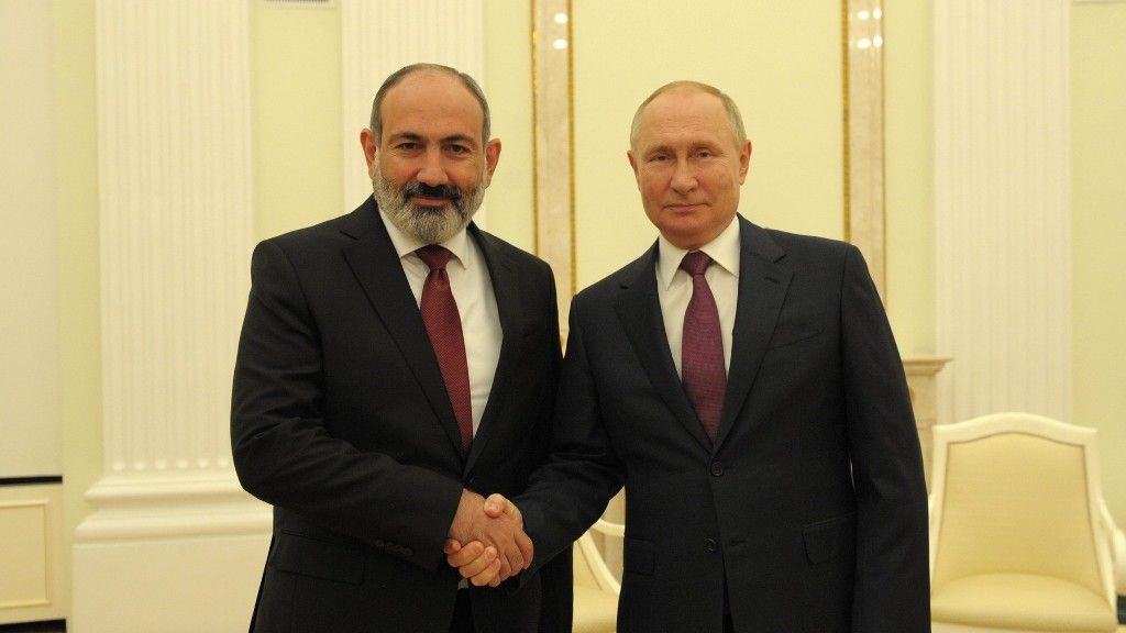 Пашинян заявил Путину о нерешённом конфликте в Нагорном Карабахе