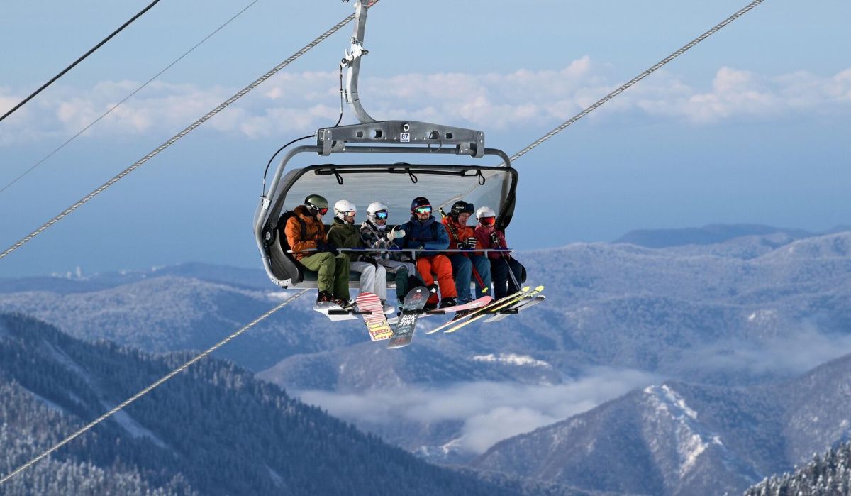 Популярные весенние направления для путешествий по России: ТОП городов