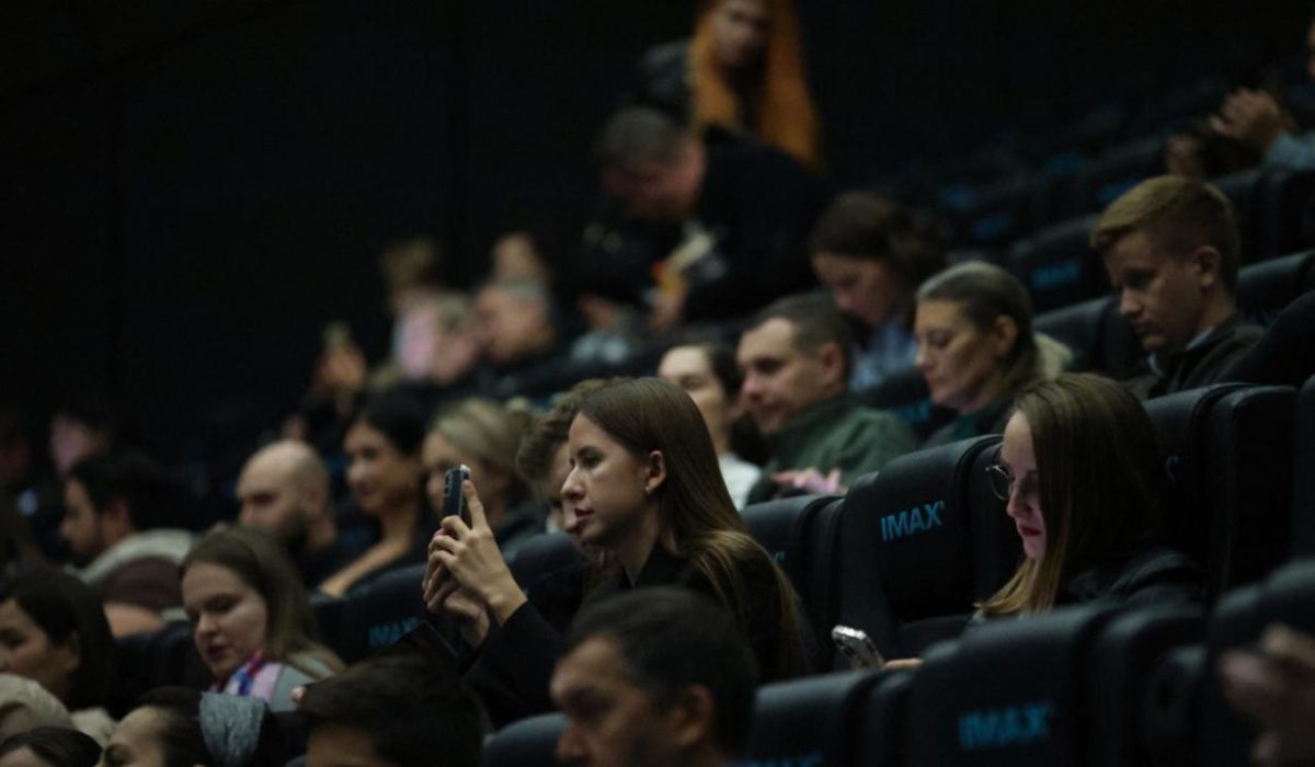 "Без "Аватара": кинотеатры откажутся от голливудских фильмов на новогодние праздники