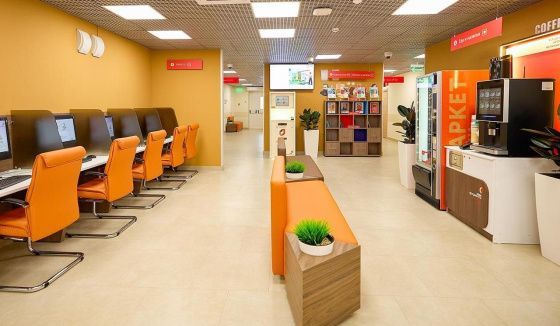 Центр госуслуг в Братеево возобновил работу после капремонта