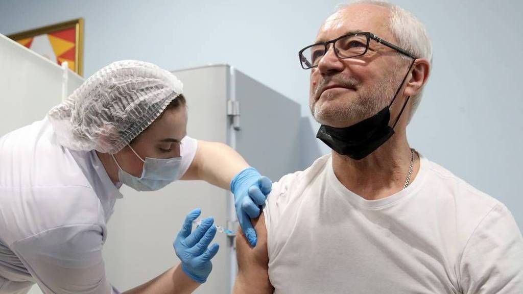 В Москве обязали вакцинировать 60% работающих горожан