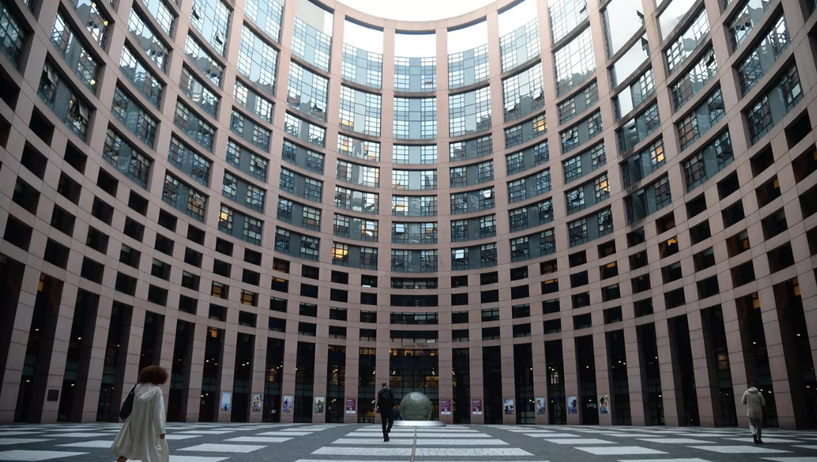 В Европарламенте изъяли 1,5 миллиона евро в ходе дела о коррупции