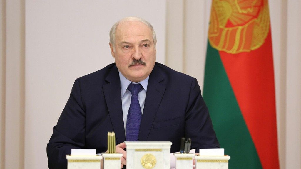 Лукашенко усомнился в необходимости посольств в других странах