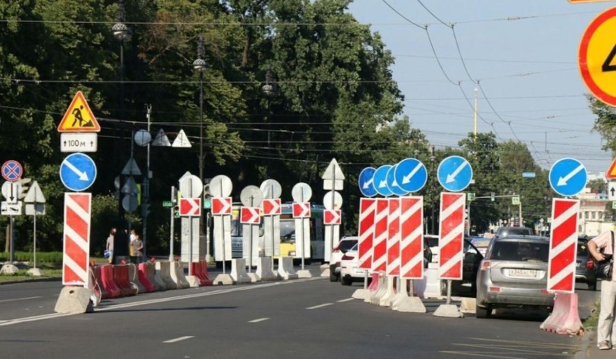 В Петербурге отремонтируют девять дорог