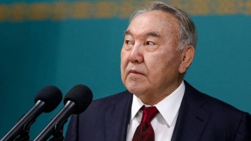 В Казахстане продолжают отстранять от власти родню Назарбаева