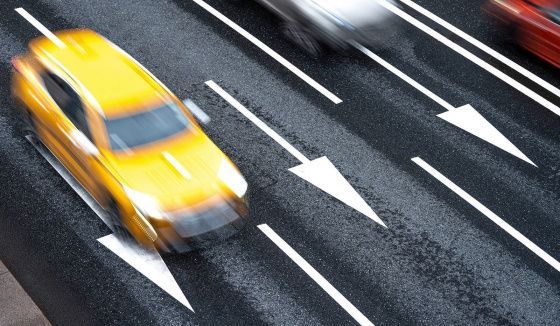 Переразметка московских дорог сократила время в пути на 53 участках города