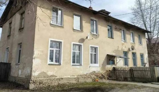 Суд в Омске постановил срочно расселить аварийный дом на улице Косенкова
