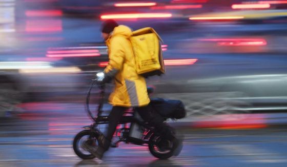 В Петербурге рассматривают запрет на движение электровелосипедов по тротуарам