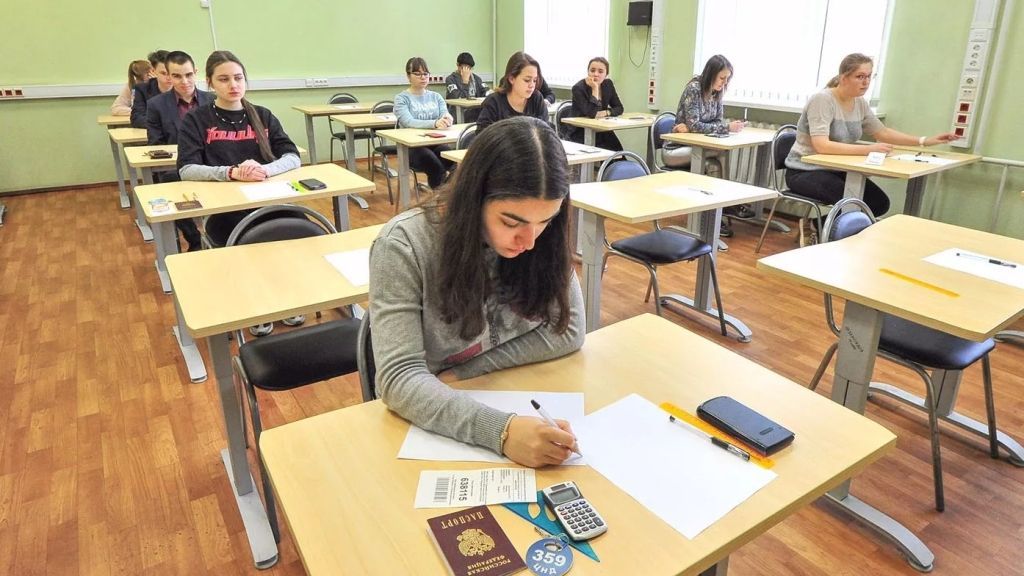 Глава Рособрнадзора предложил реформу школьных экзаменов