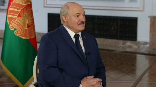 Лукашенко: украинские военные сами попросили РФ спасти Крым в 2014 году