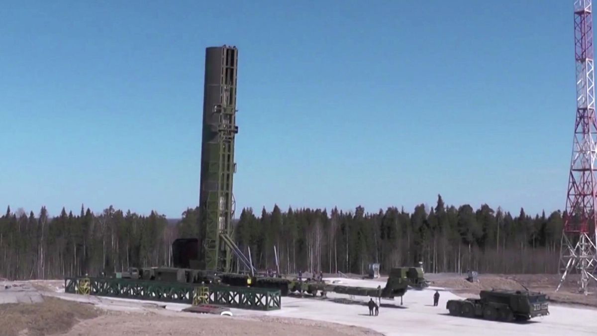 В России поставили на боевое дежурство ракетный комплекс «Сармат»