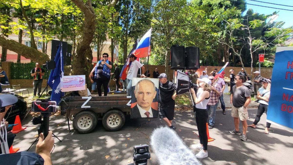 В Австралии прошли акции в поддержку России