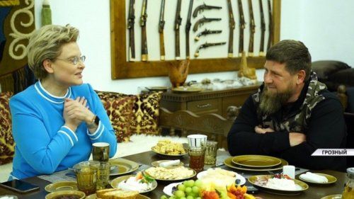 Рамзан Кадыров пообщался с Еленой Малышевой