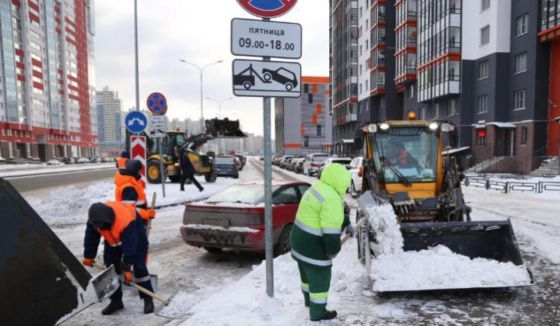 В Петербурге началась подготовка платных парковок к зиме