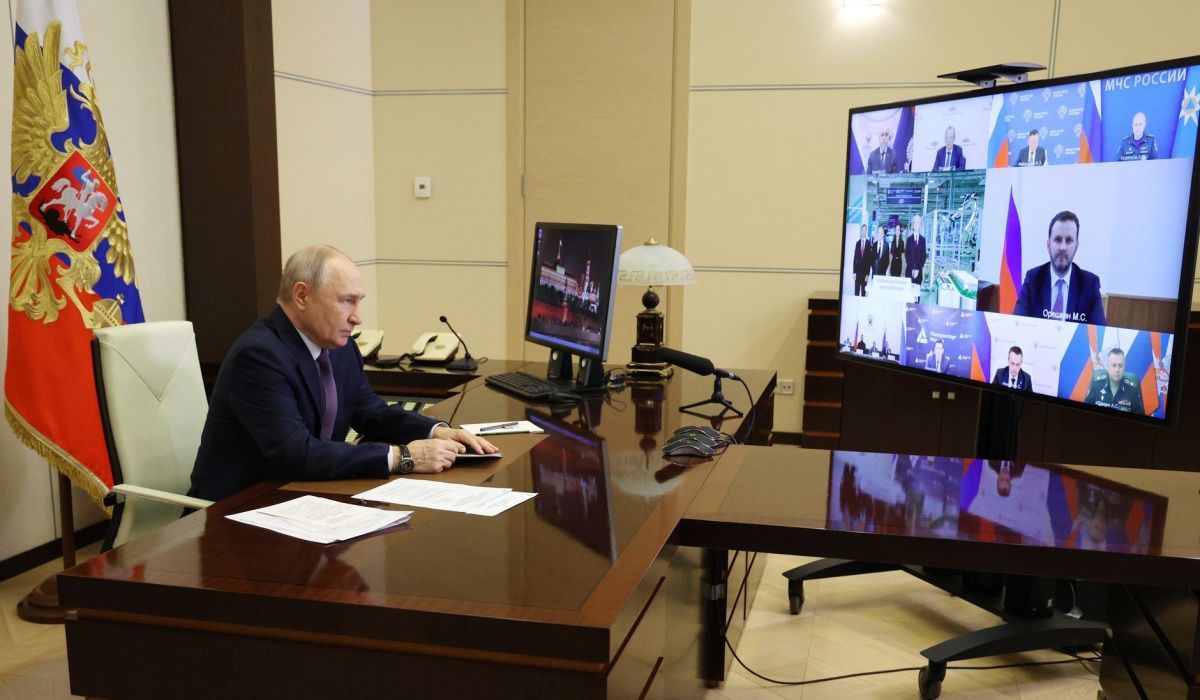 В Москве открыт кластер электробатарей при участии Путина, Собянина и Лихачёва