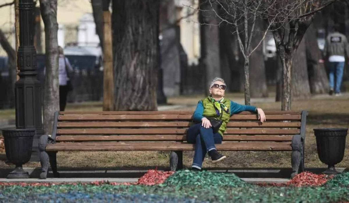 Синоптики озвучили прогноз погоды на апрель для российских регионов