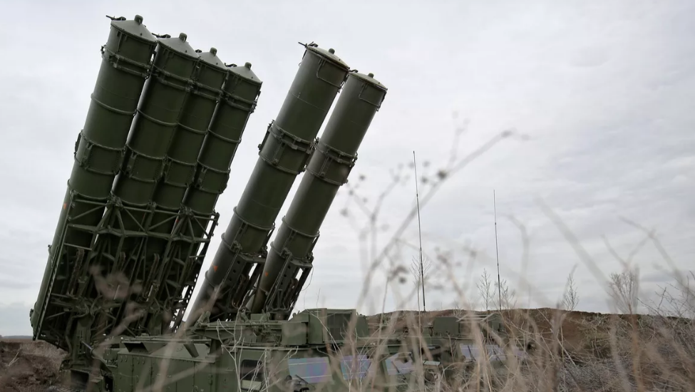 Российская ПВО за сутки сбила 11 украинских дронов и 11 снарядов HIMARS