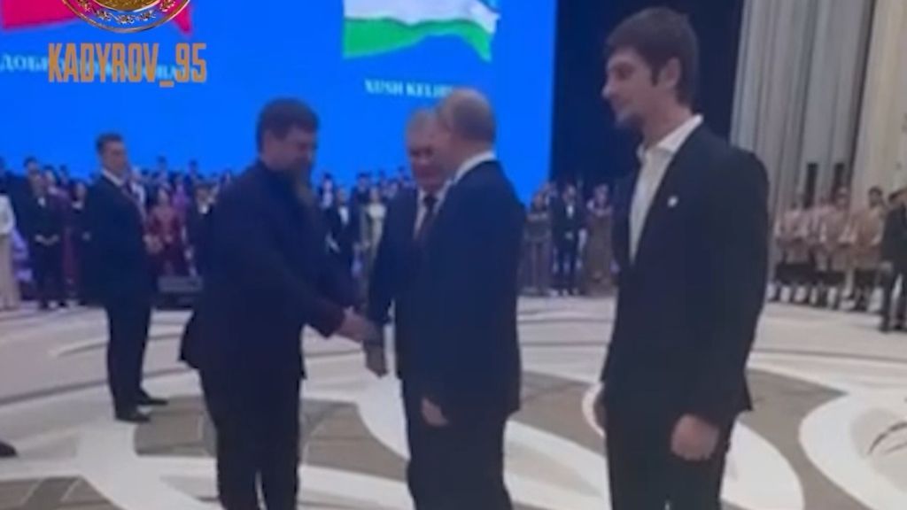 Кадыров пообещал 1 млн рублей подписчику при одном условии