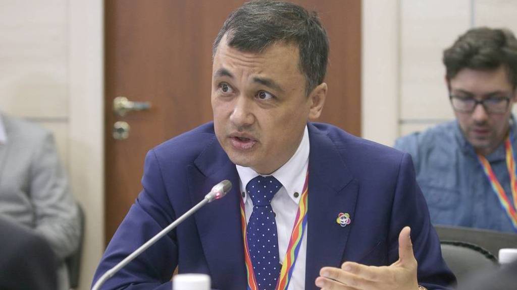 Казахстанский министр-русофоб оправдался за слова о «чужой» Великой Отечественной войне