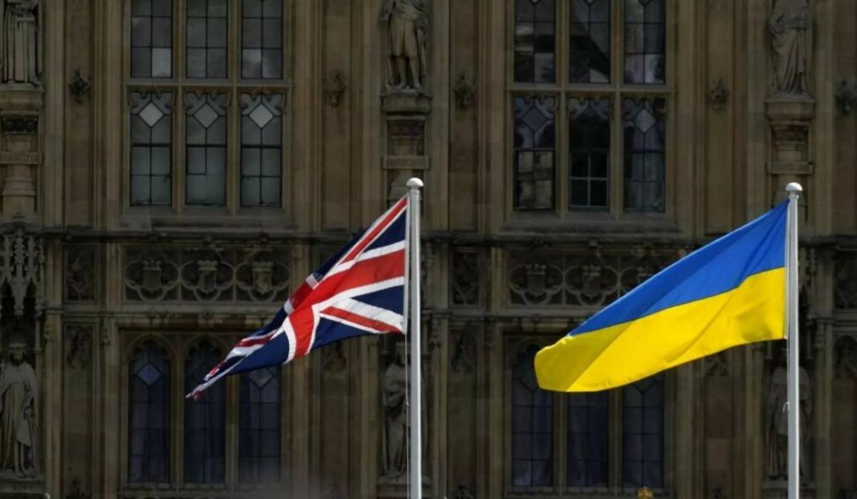 Украина устроила скандал Великобритании из-за музыкантов