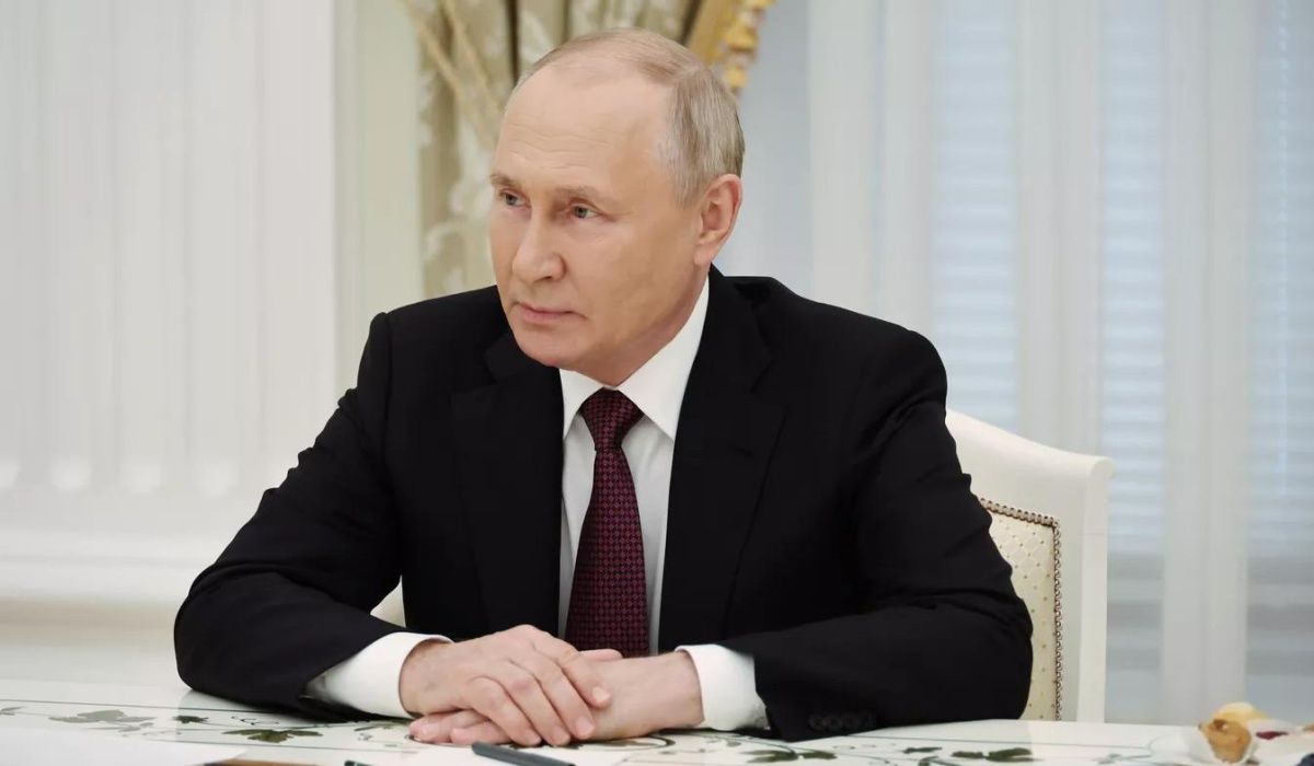 Владимир Путин прокомментировал нападки на бывшего канцлера Германии за связи с Россией