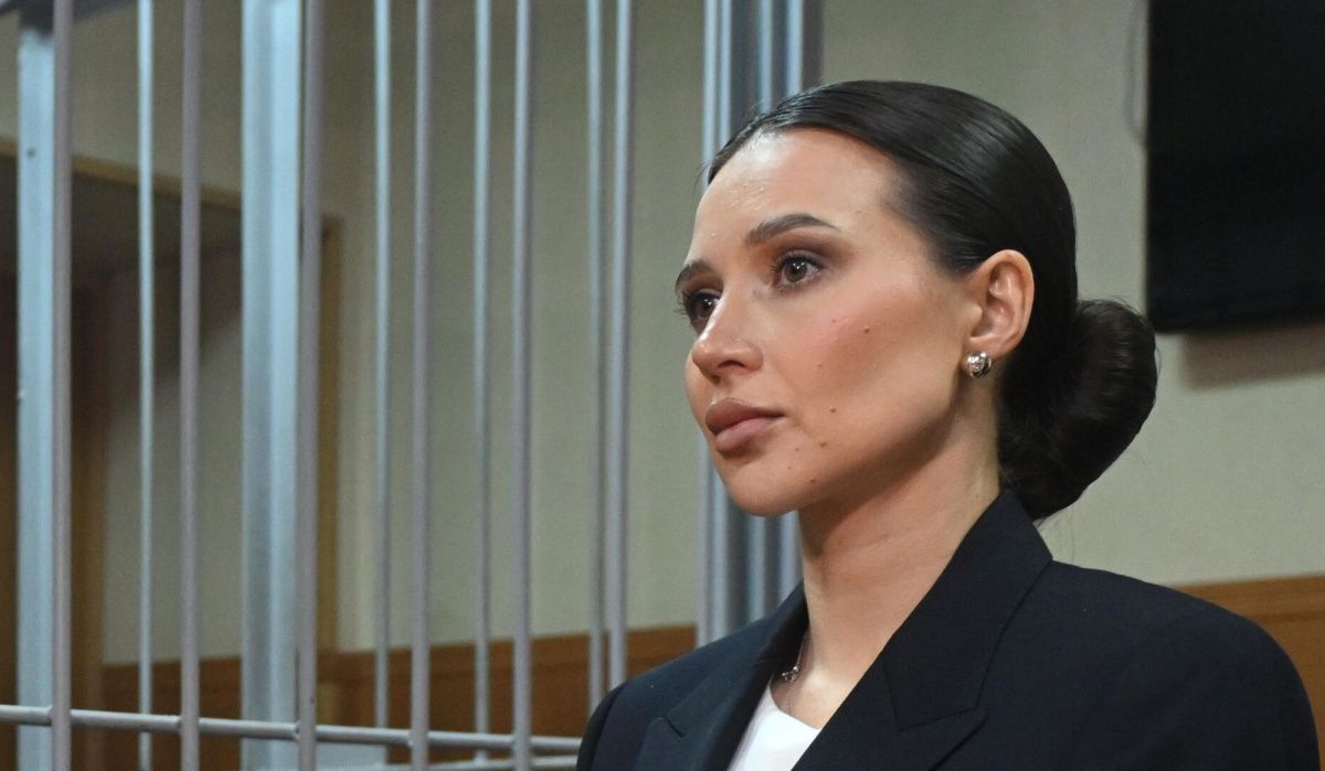 У блогера Лерчек конфисковали 22 набора украшений и 46 млн рублей