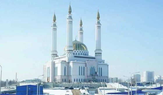 Хабиров объявил новые сроки окончания внешних работ мечети «Ар-Рахим»