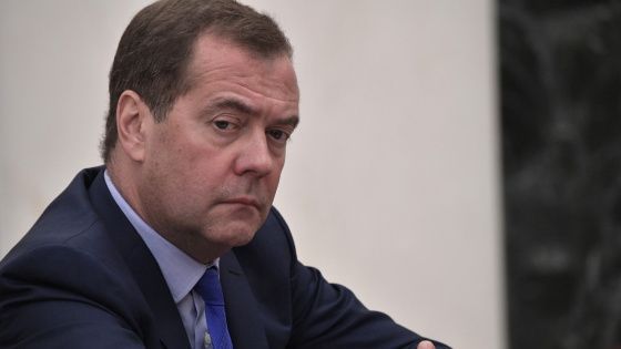 Медведев предложил российскую формулу мира по Украине