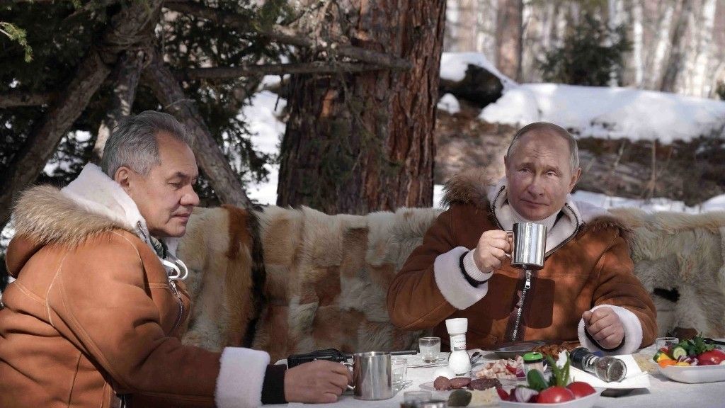 В Кремле объяснили «исчезновение» Путина и Шойгу